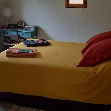 Gîtes le clos du verger avec piscine chauffée à partir du 1er juillet Casa de Férias