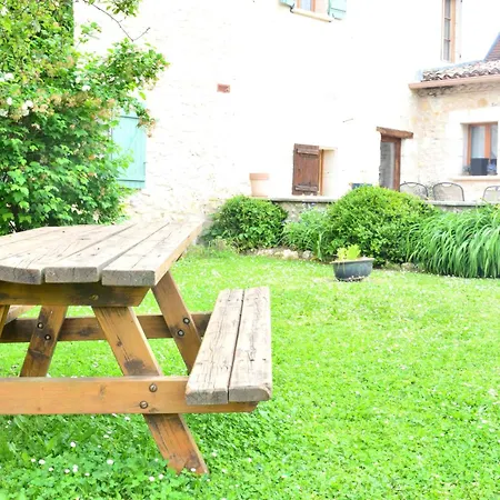 Gites Le Clos Du Verger Avec Piscine Chauffee Commune Maurens (Dordogne)