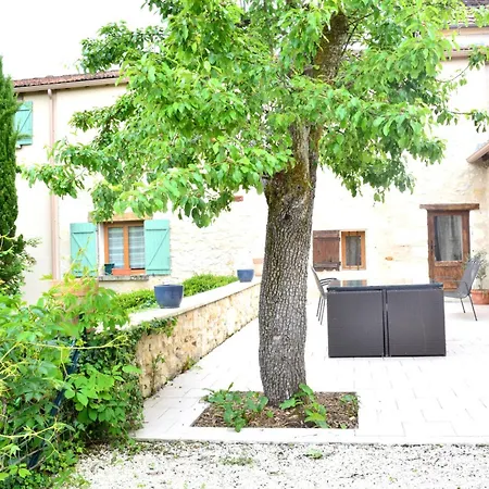 Gites Le Clos Du Verger Avec Piscine Chauffee Commune Maurens (Dordogne)