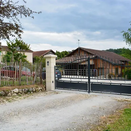 Dom wakacyjny Le Clos Du Verger Avec Piscine Chauffee *
