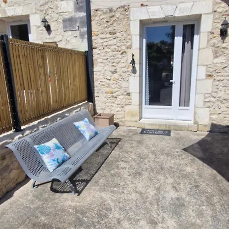 Gîtes le clos du verger avec piscine chauffée à partir du 1er juillet * Maurens (Dordogne)