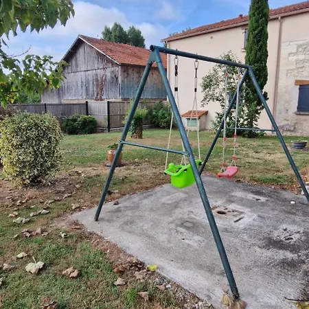 Casa de Férias Gîtes le clos du verger avec piscine chauffée à partir du 1er juillet Maurens (Dordogne)